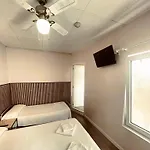 Guest house Colibri